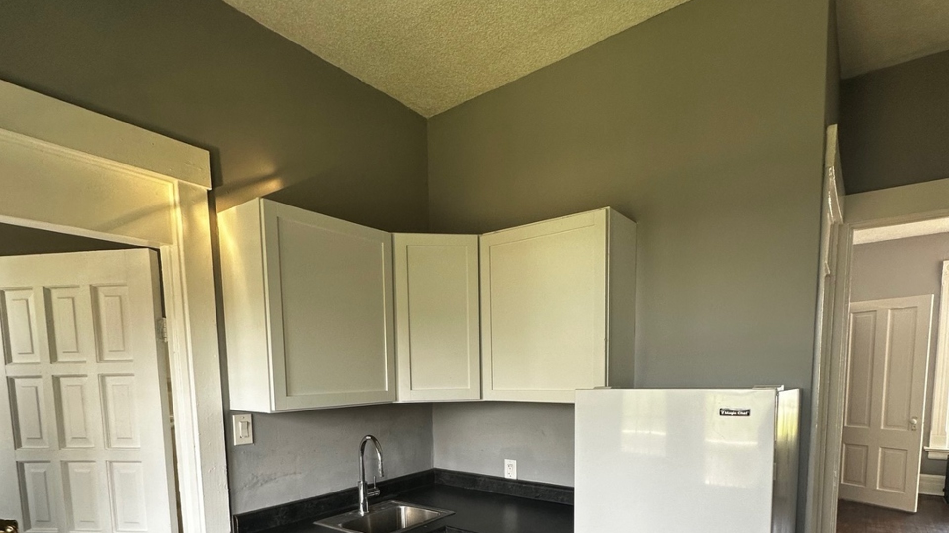 1819 W 3rd Street, Davenport, IA 52802