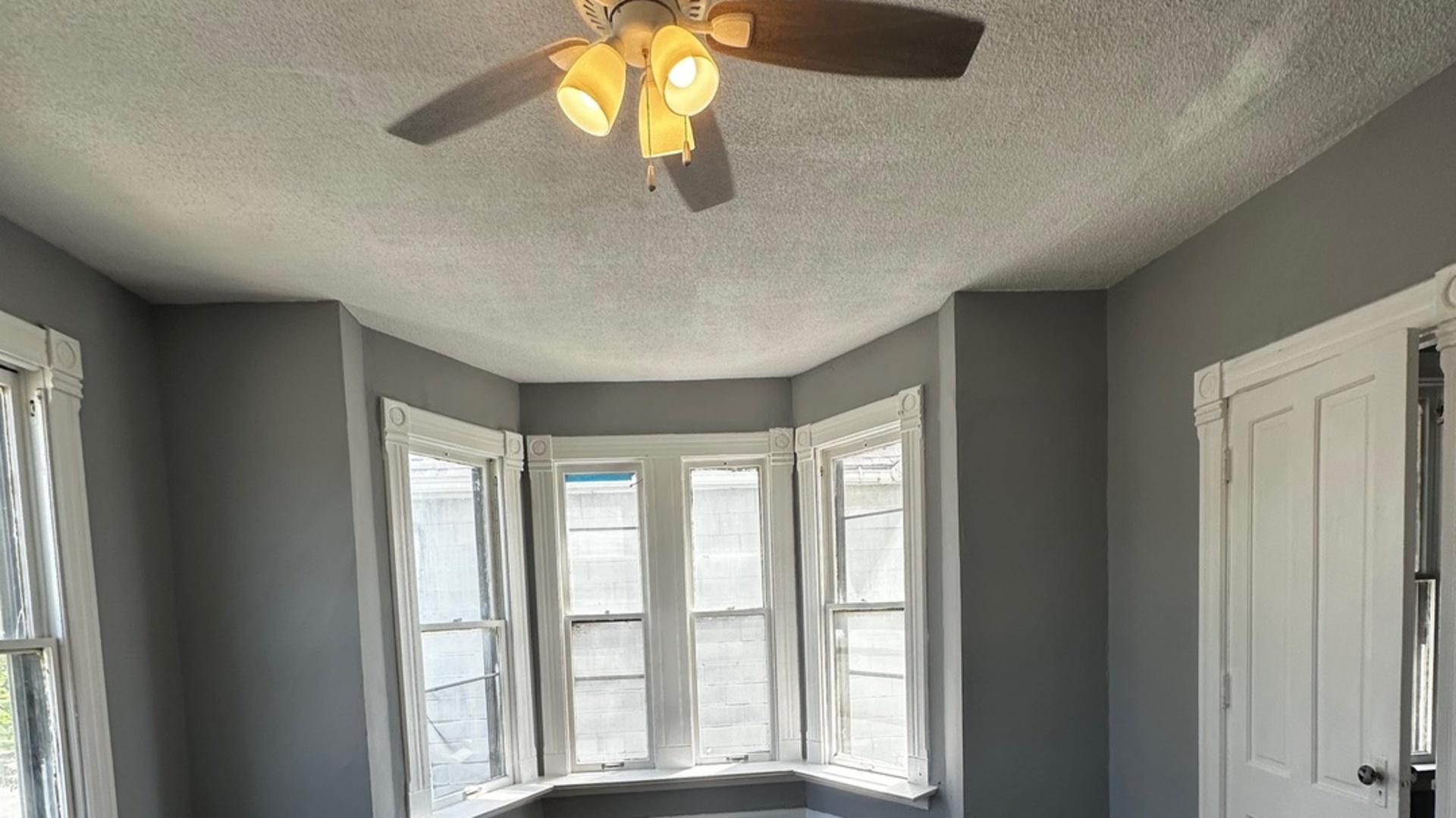 1819 W 3rd Street, Davenport, IA 52802