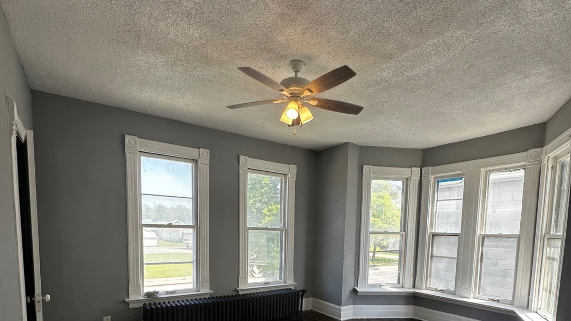 1819 W 3rd Street, Davenport, IA 52802