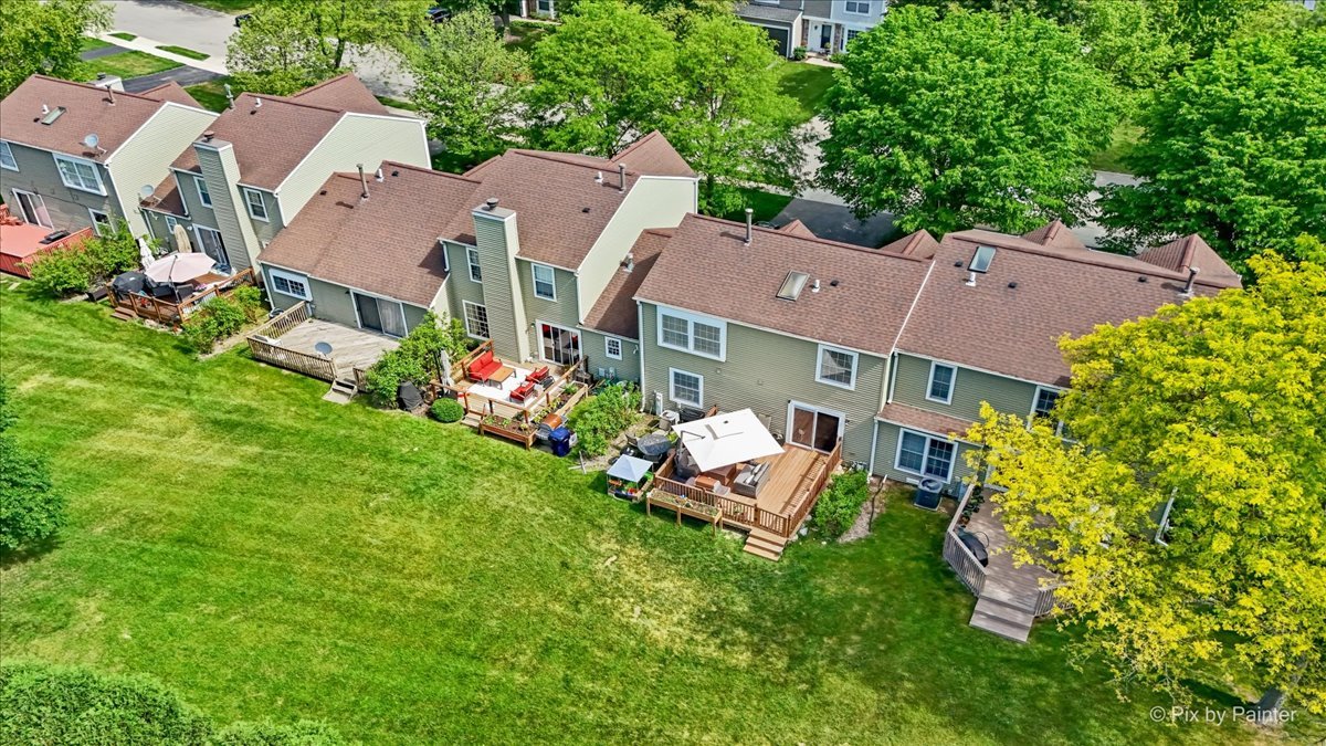 2107 Teton Parkway, Algonquin, IL 60102