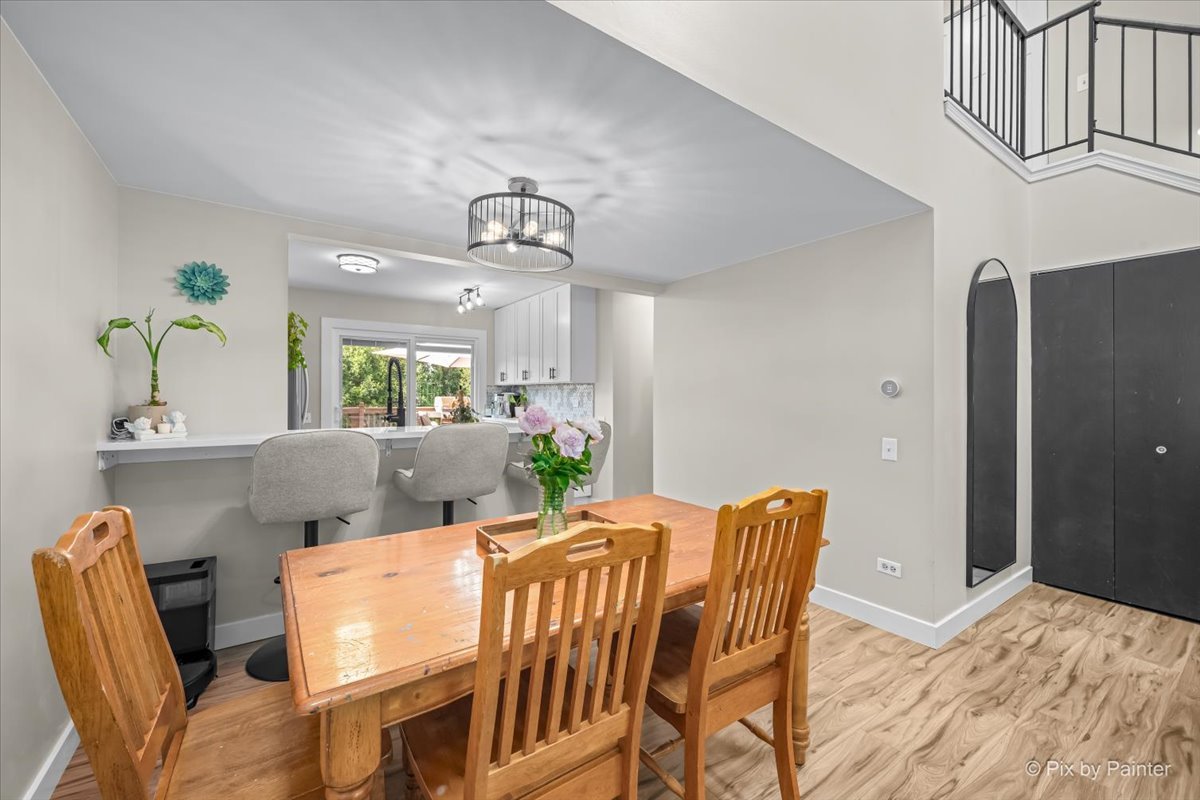 2107 Teton Parkway, Algonquin, IL 60102