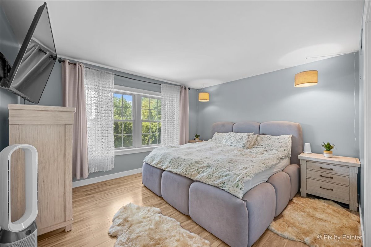 2107 Teton Parkway, Algonquin, IL 60102