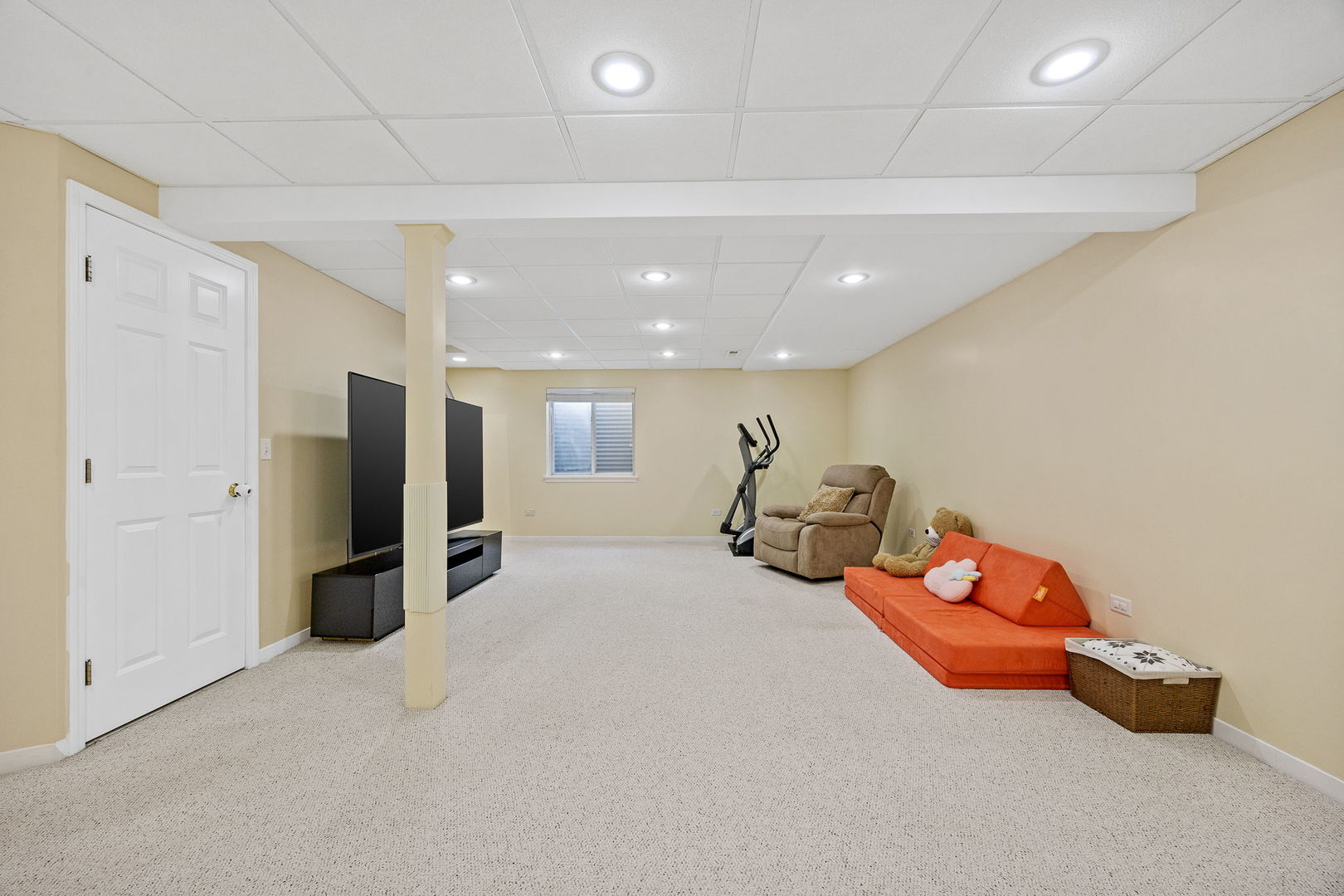 3415 Rosecroft Lane, Naperville, IL 60564