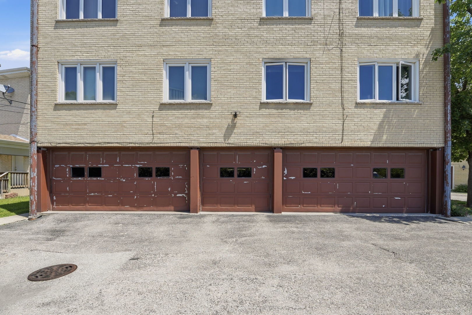 4100 N Neenah Avenue #201N, Chicago, IL 60634