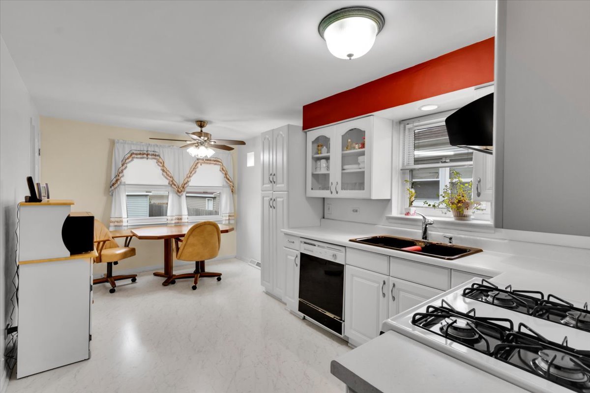 4317 S Keating Avenue, Chicago, IL 60632