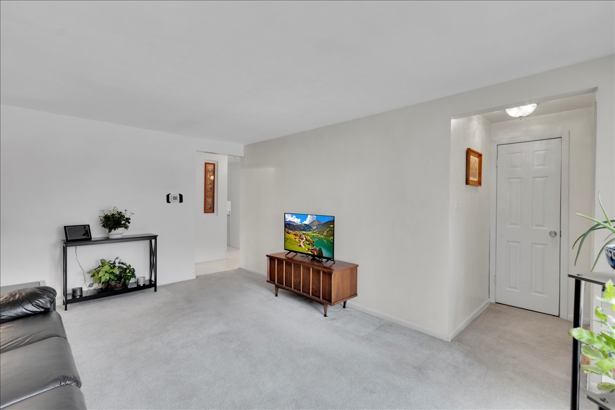 4317 S Keating Avenue, Chicago, IL 60632