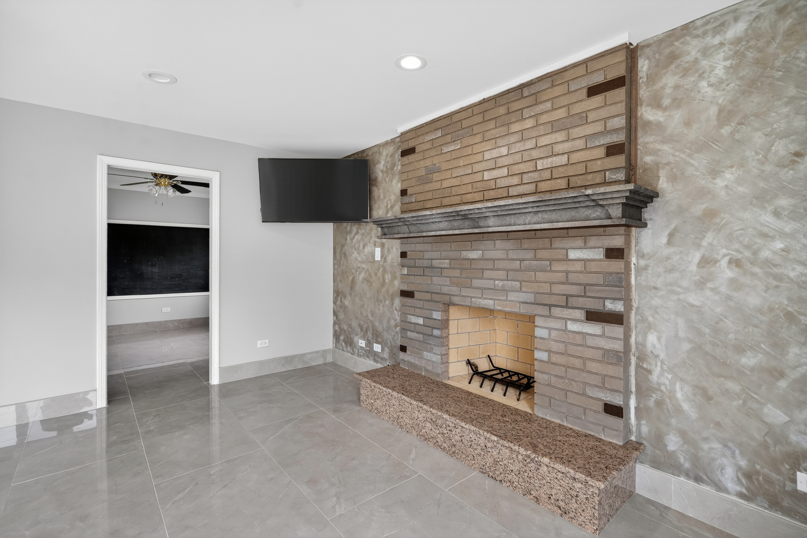14031 Preston Drive, Orland Park, IL 60462