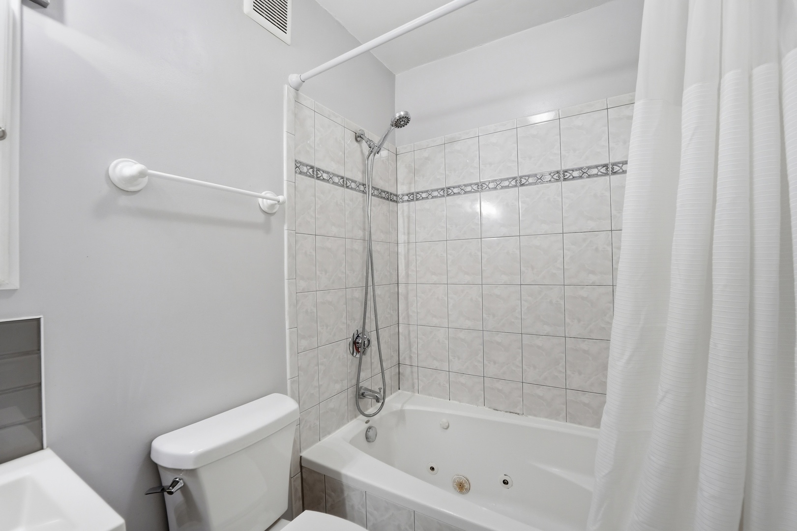 3846 25th Avenue #6, Schiller Park, IL 60176