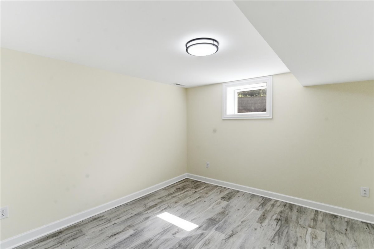 7307 E 1st Street, Sun River Terrace, IL 60964