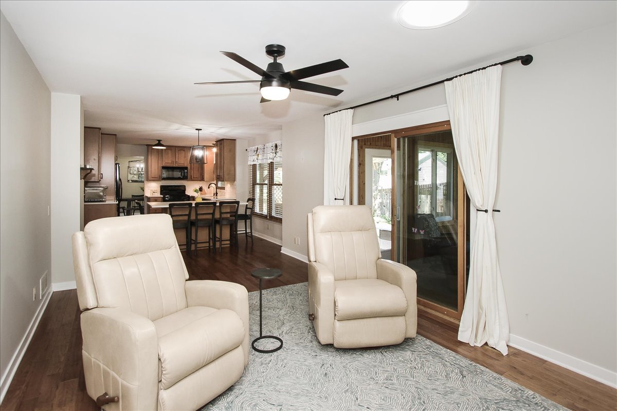 1179 Hanover Drive, Batavia, IL 60510
