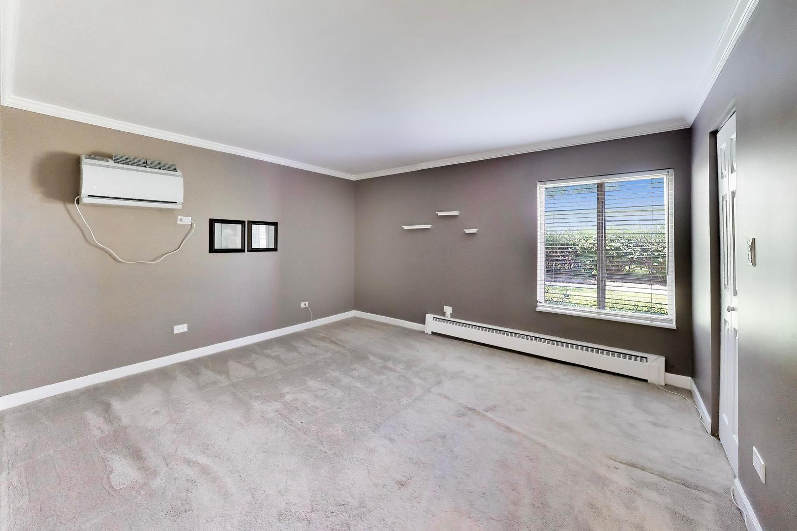 906 W Alleghany Drive #1B, Arlington Heights, IL 60004