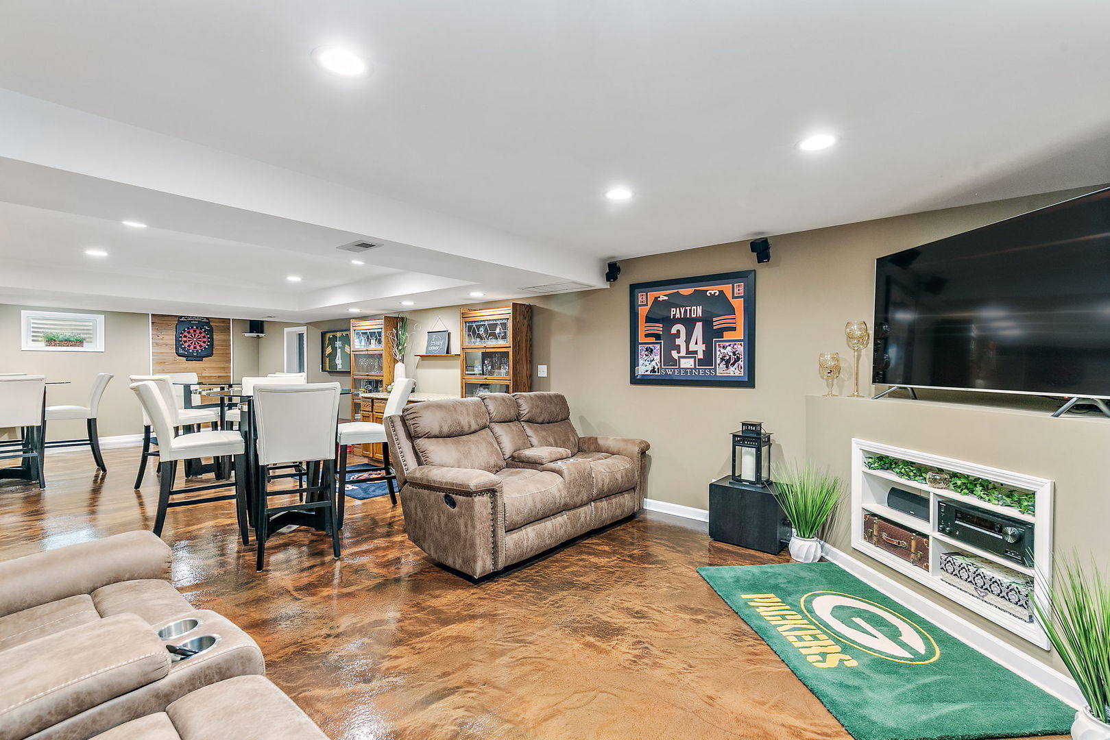 204 Dickens Trail, Elgin, IL 60120