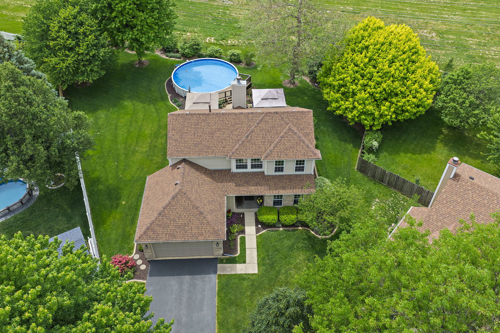 204 Dickens Trail, Elgin, IL 60120