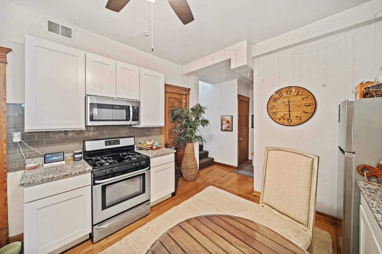 1448 W George Street, Chicago, IL 60657