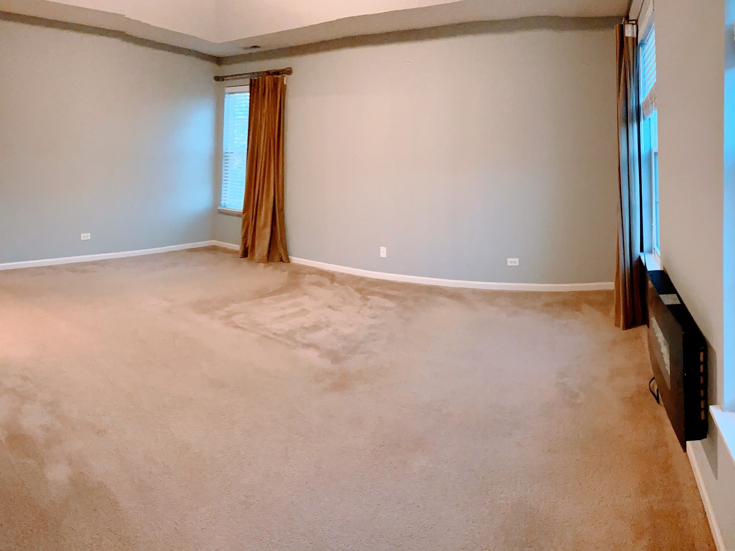 775 Lewisburg Lane, Aurora, IL 60504