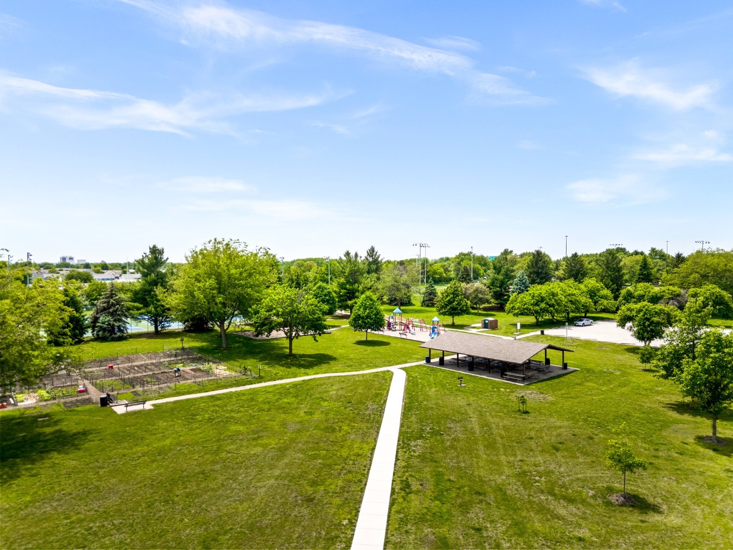 300 Whispering Pines Cc Lane, Normal, IL 61761