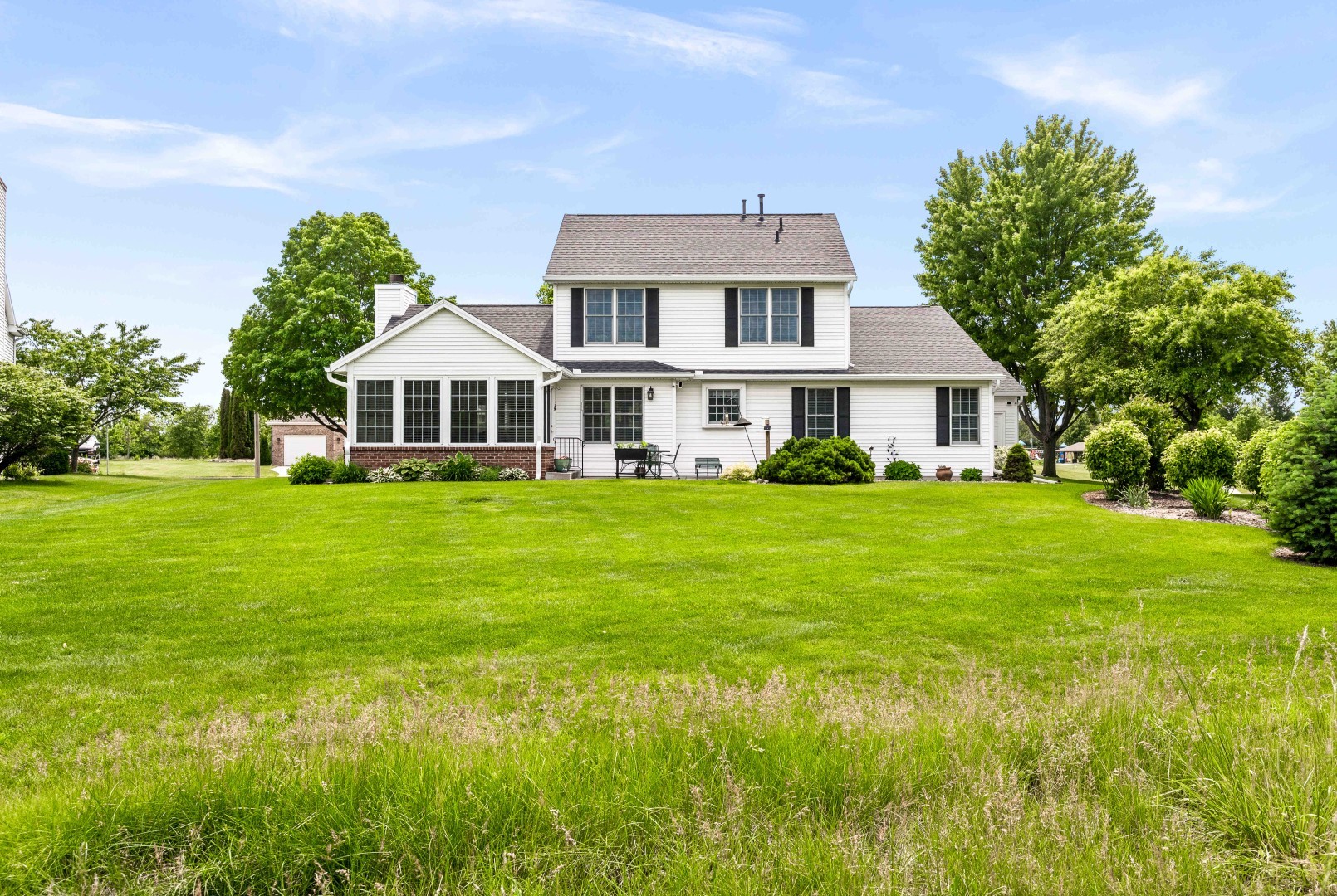 300 Whispering Pines Cc Lane, Normal, IL 61761