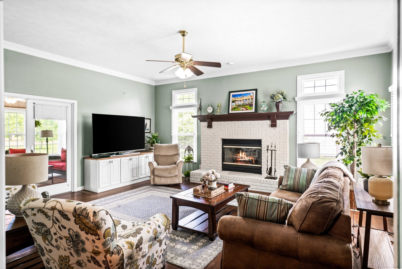 300 Whispering Pines Cc Lane, Normal, IL 61761