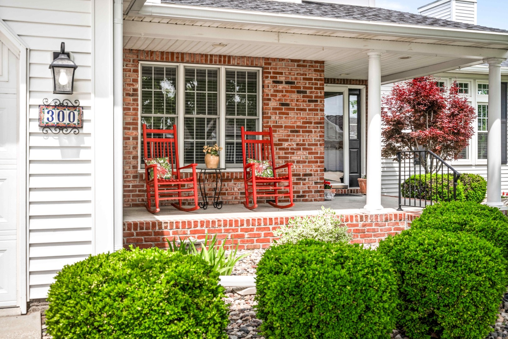 300 Whispering Pines Cc Lane, Normal, IL 61761