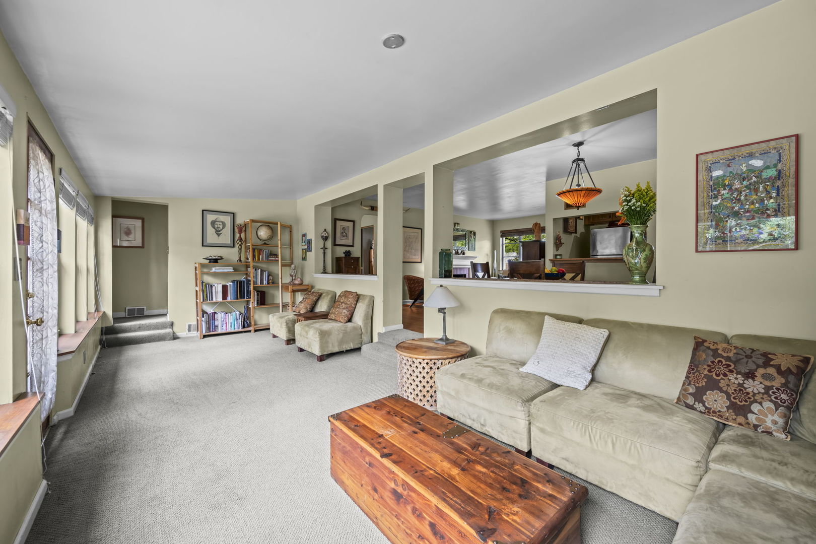 215 N Lincoln Lane, Arlington Heights, IL 60004