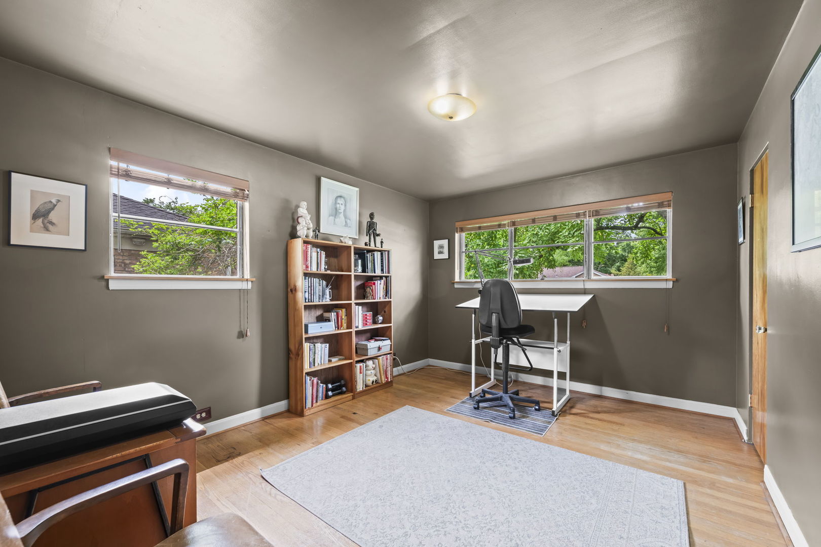 215 N Lincoln Lane, Arlington Heights, IL 60004