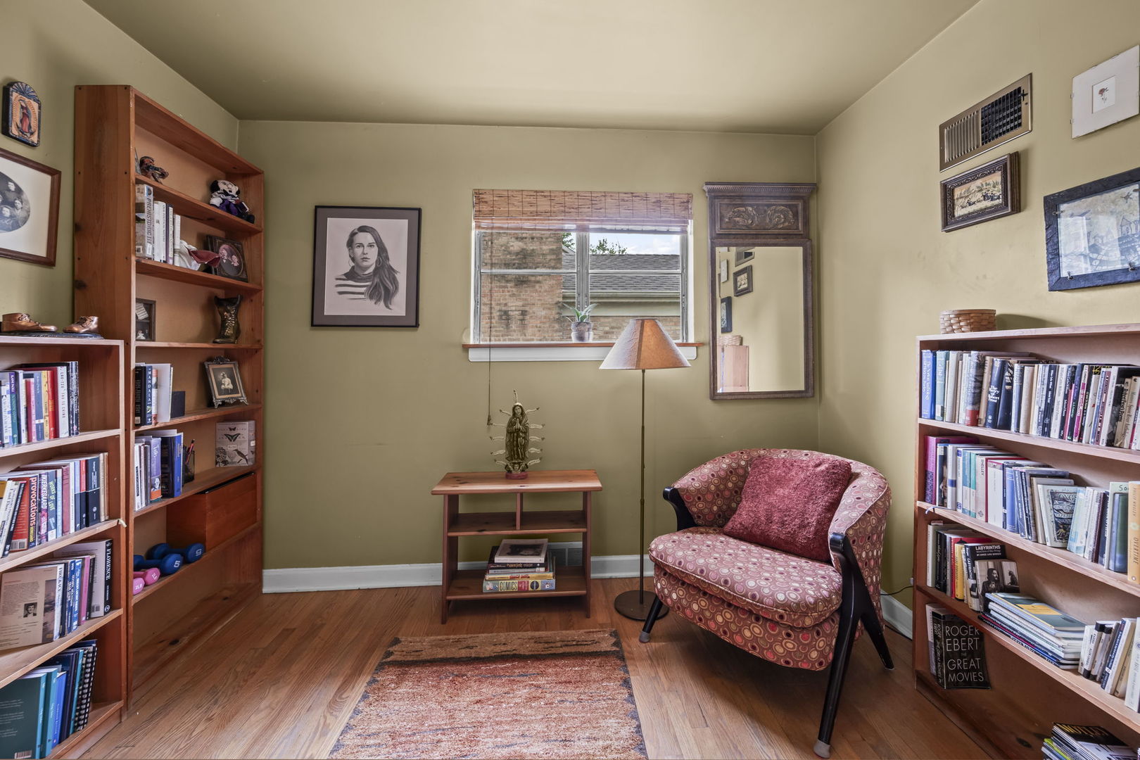 215 N Lincoln Lane, Arlington Heights, IL 60004