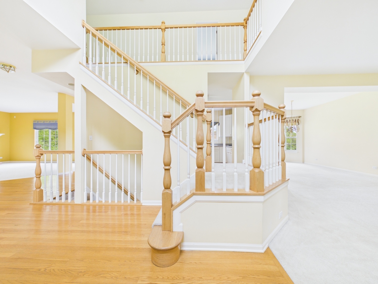 7486 Abbey Road, Gurnee, IL 60031