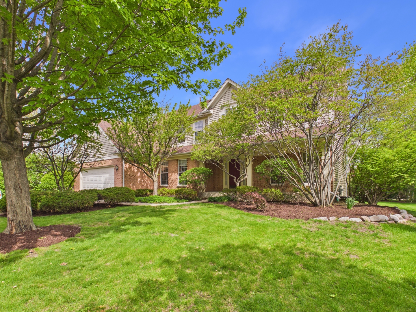 7486 Abbey Road, Gurnee, IL 60031