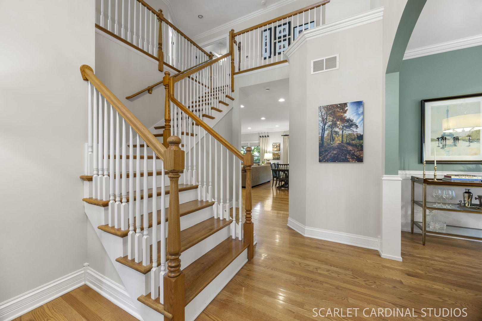 616 E Willow Avenue, Wheaton, IL 60187