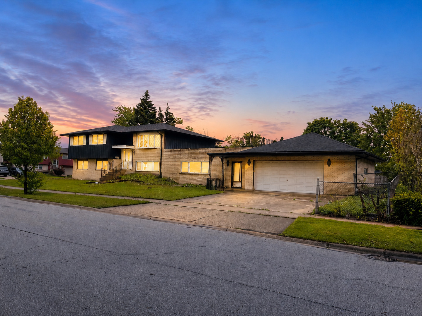 7401 161st Place, Tinley Park, IL 60477