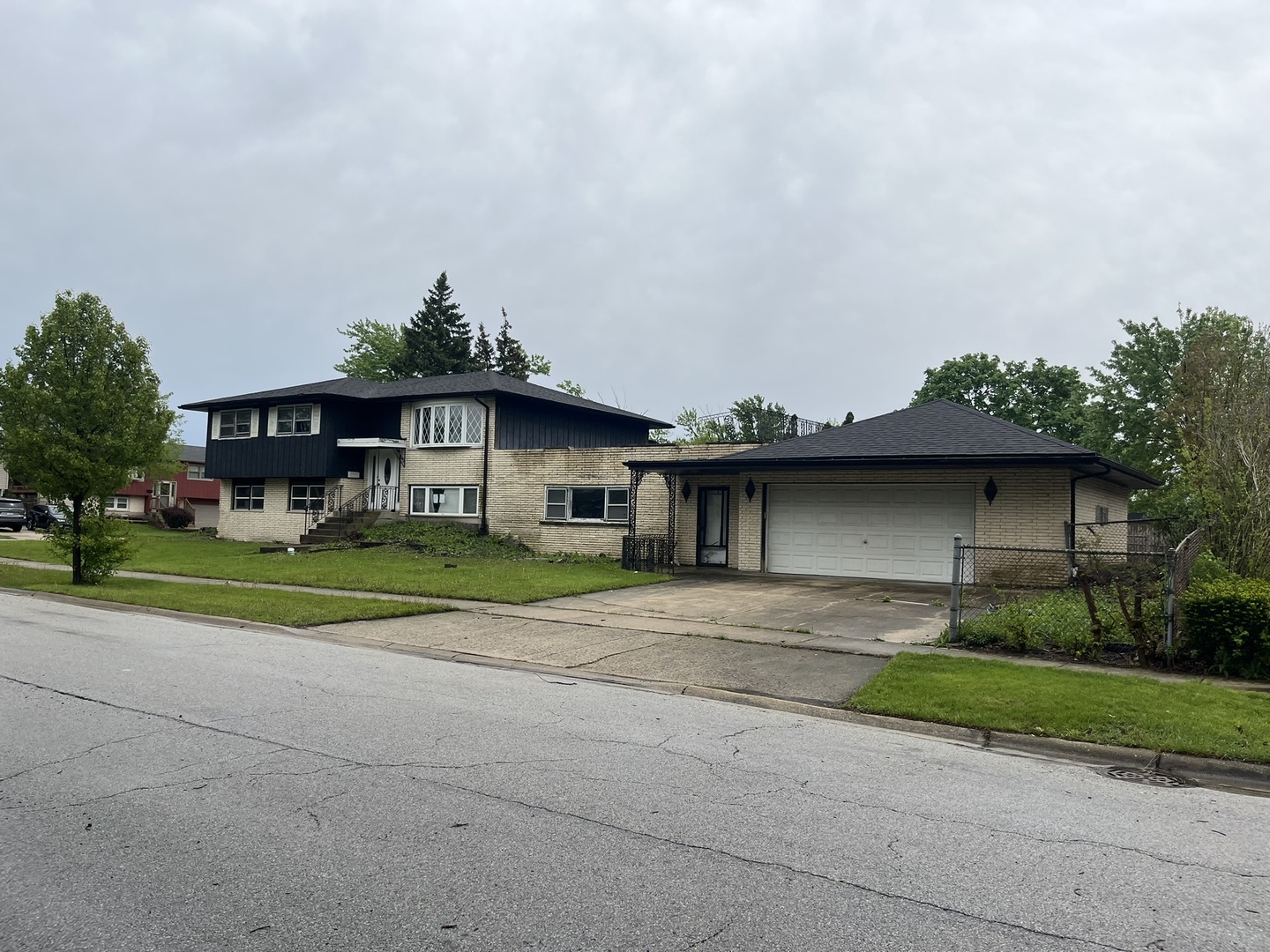 7401 161st Place, Tinley Park, IL 60477