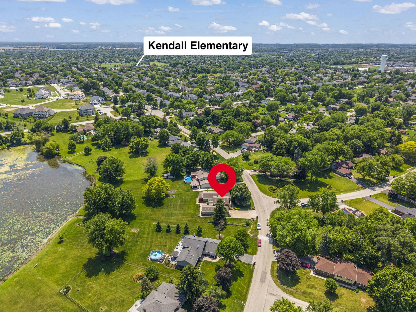 11S699 Schillinger Drive, Naperville, IL 60564