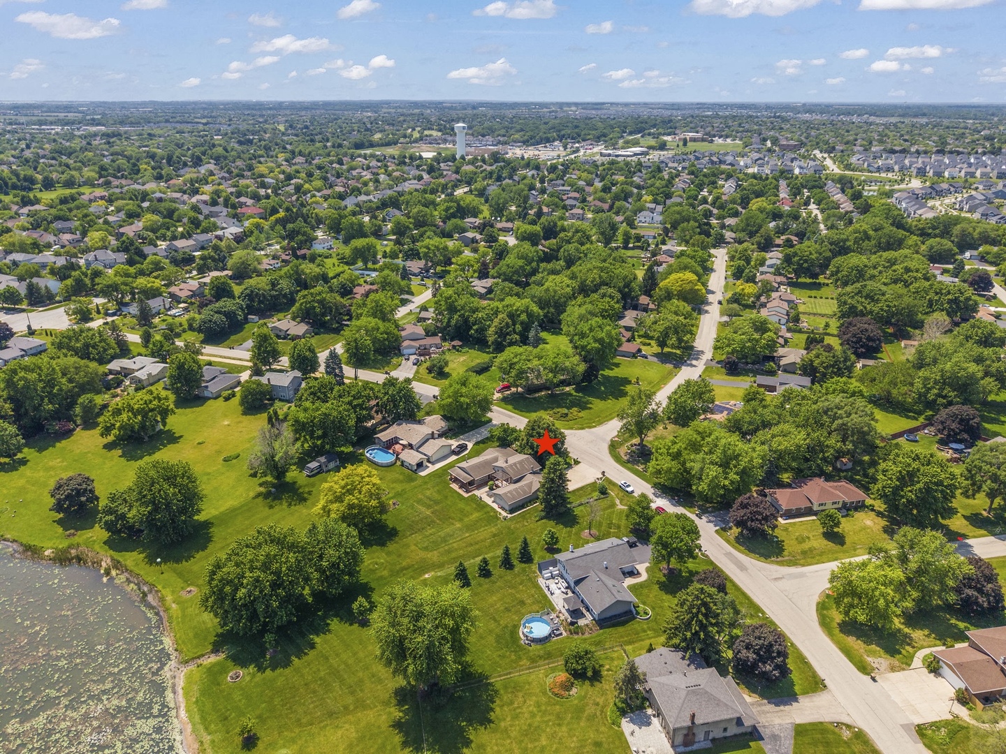11S699 Schillinger Drive, Naperville, IL 60564