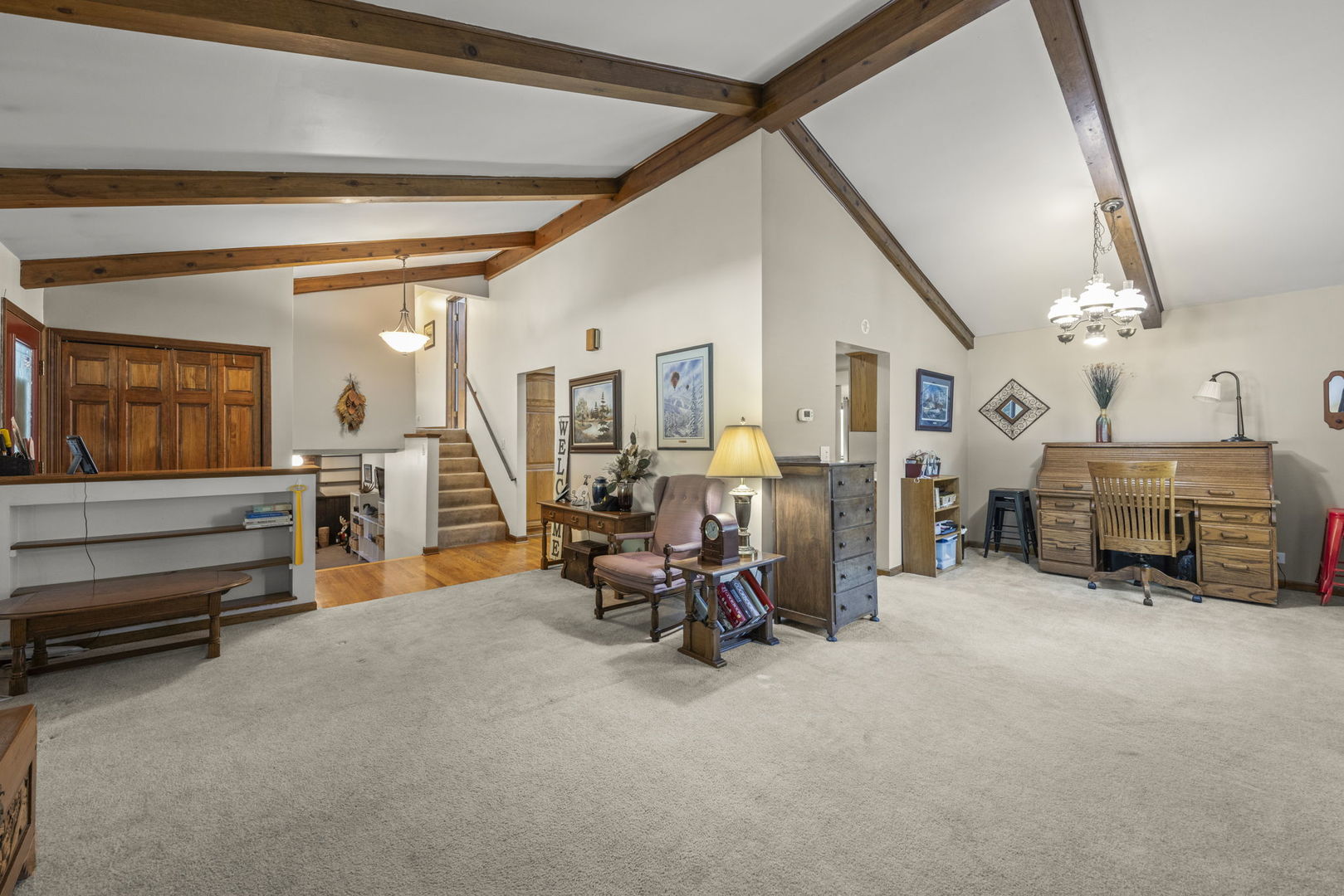 11S699 Schillinger Drive, Naperville, IL 60564
