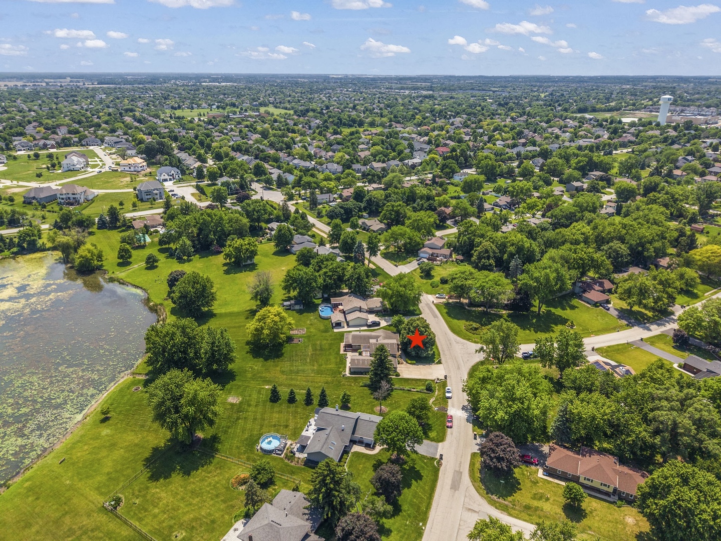 11S699 Schillinger Drive, Naperville, IL 60564