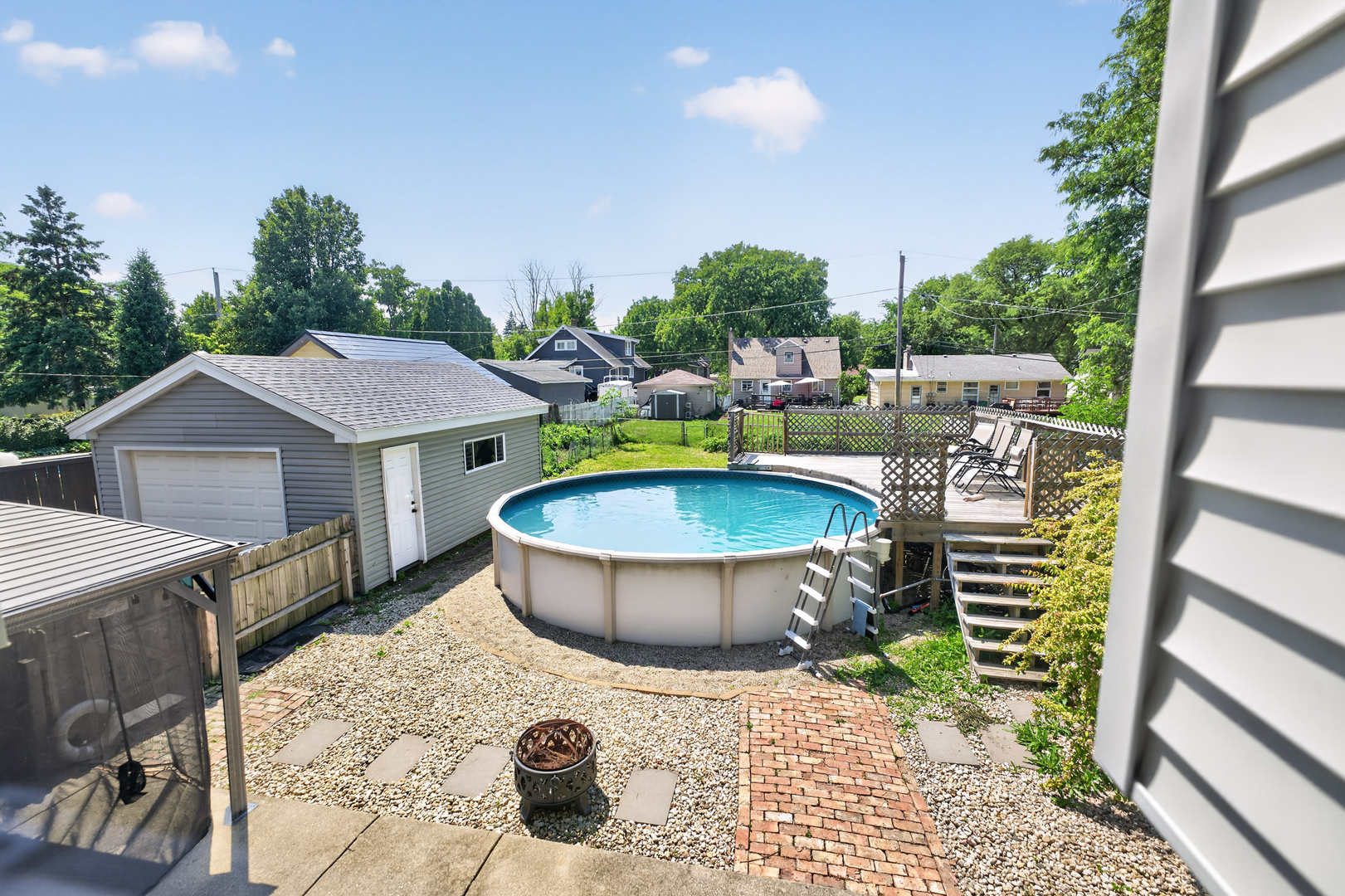 402 S Ahrens Avenue, Lombard, IL 60148