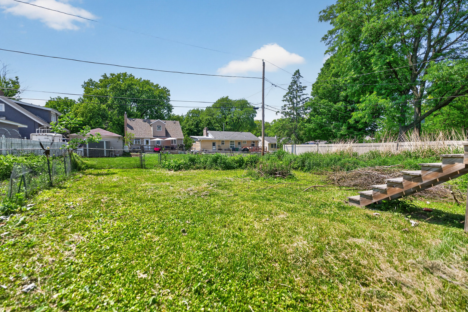 402 S Ahrens Avenue, Lombard, IL 60148