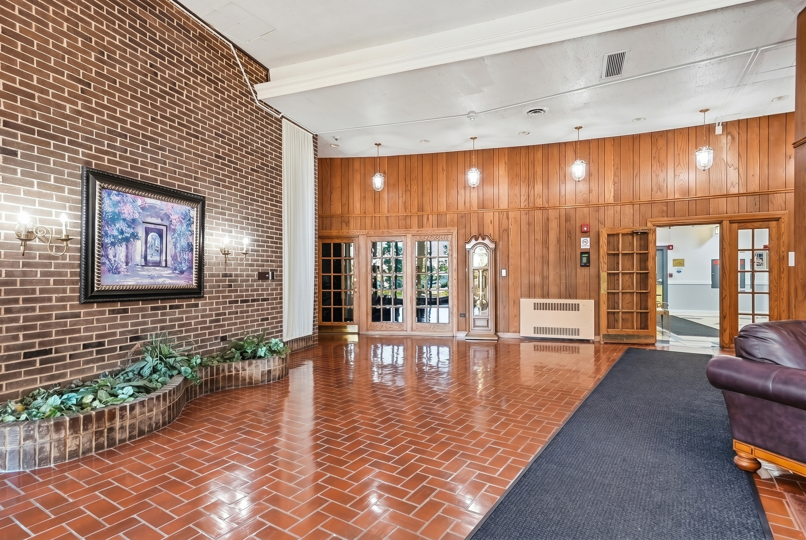 Oak Brook, IL 60523