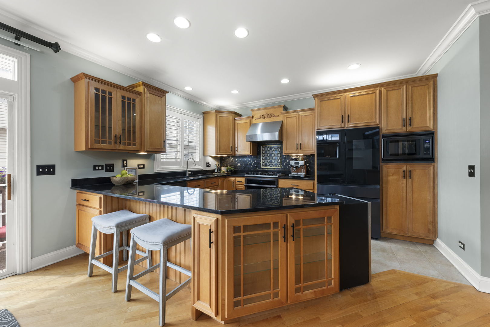 928 Shandrew Drive #928, Naperville, IL 60540