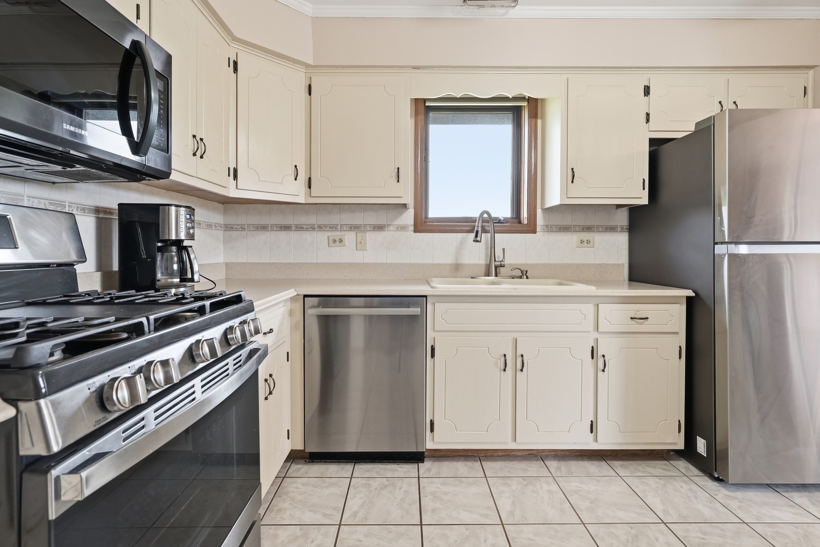 11111 Heritage Drive #3A, Palos Hills, IL 60465