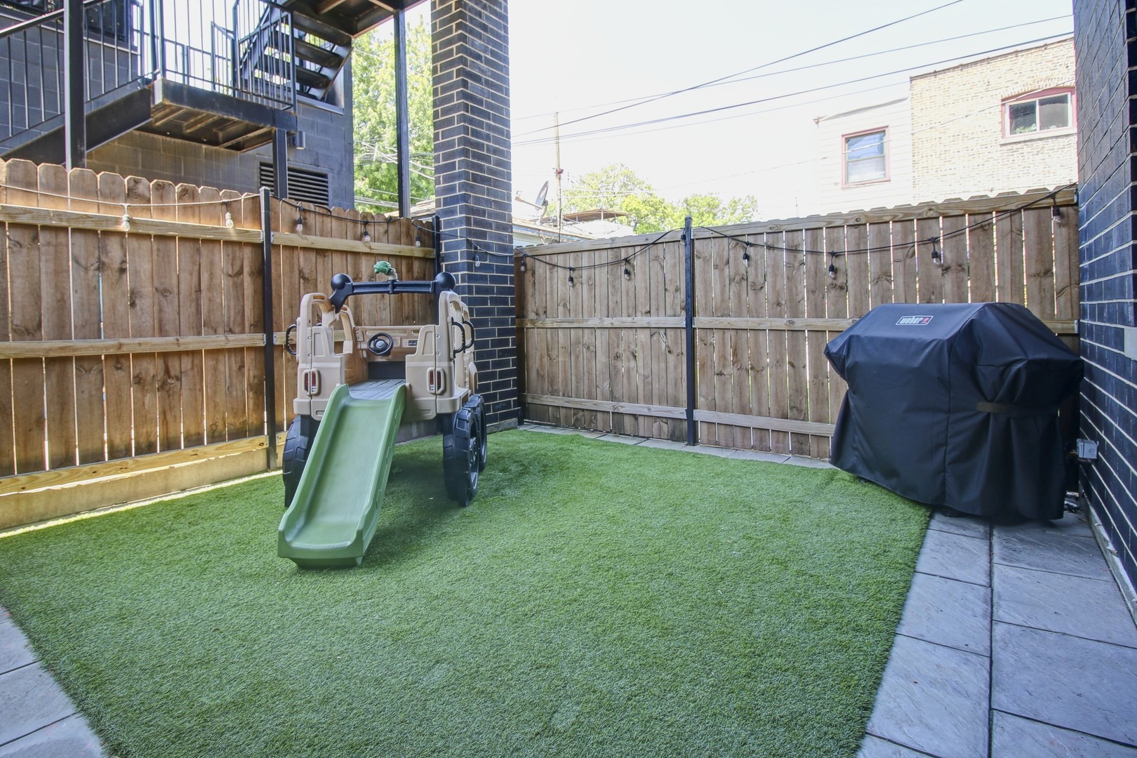 2438 N Western Avenue #1, Chicago, IL 60647