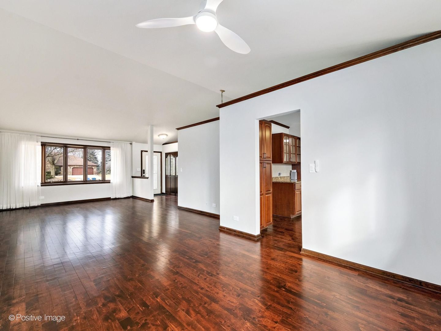 887 Braintree Lane, Bartlett, IL 60103