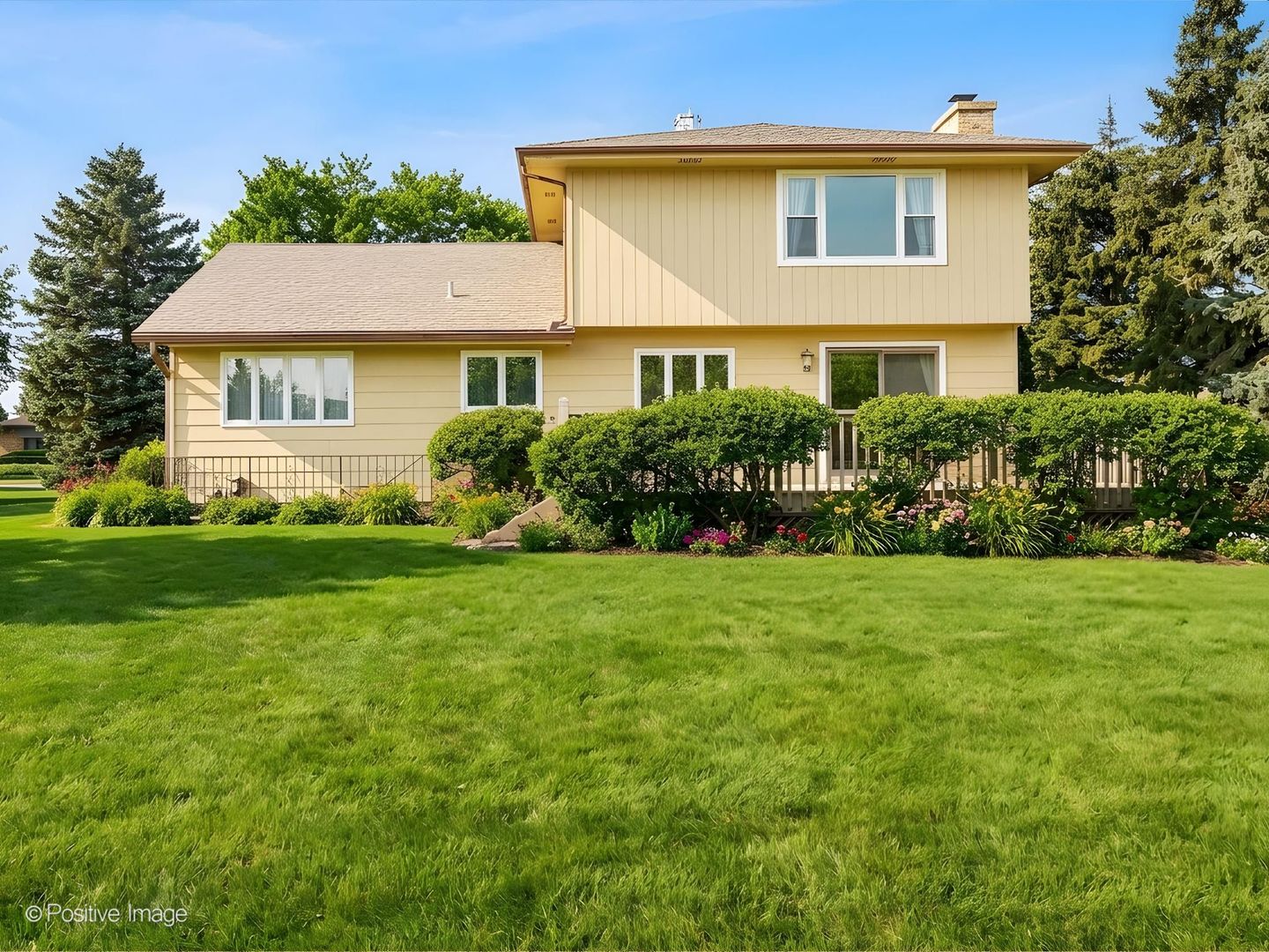 887 Braintree Lane, Bartlett, IL 60103