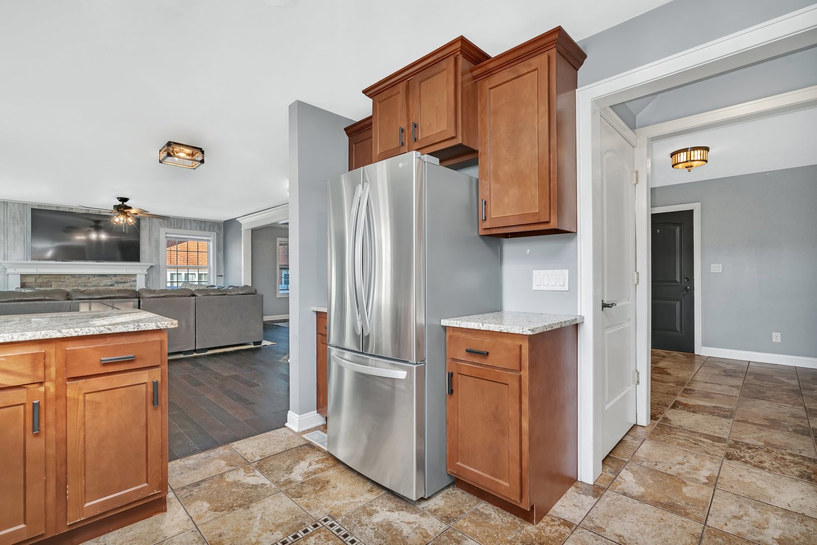 100 W 1st Street, Coal City, IL 60416