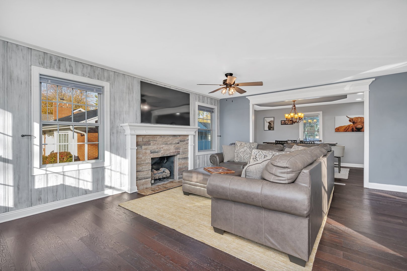 100 W 1st Street, Coal City, IL 60416