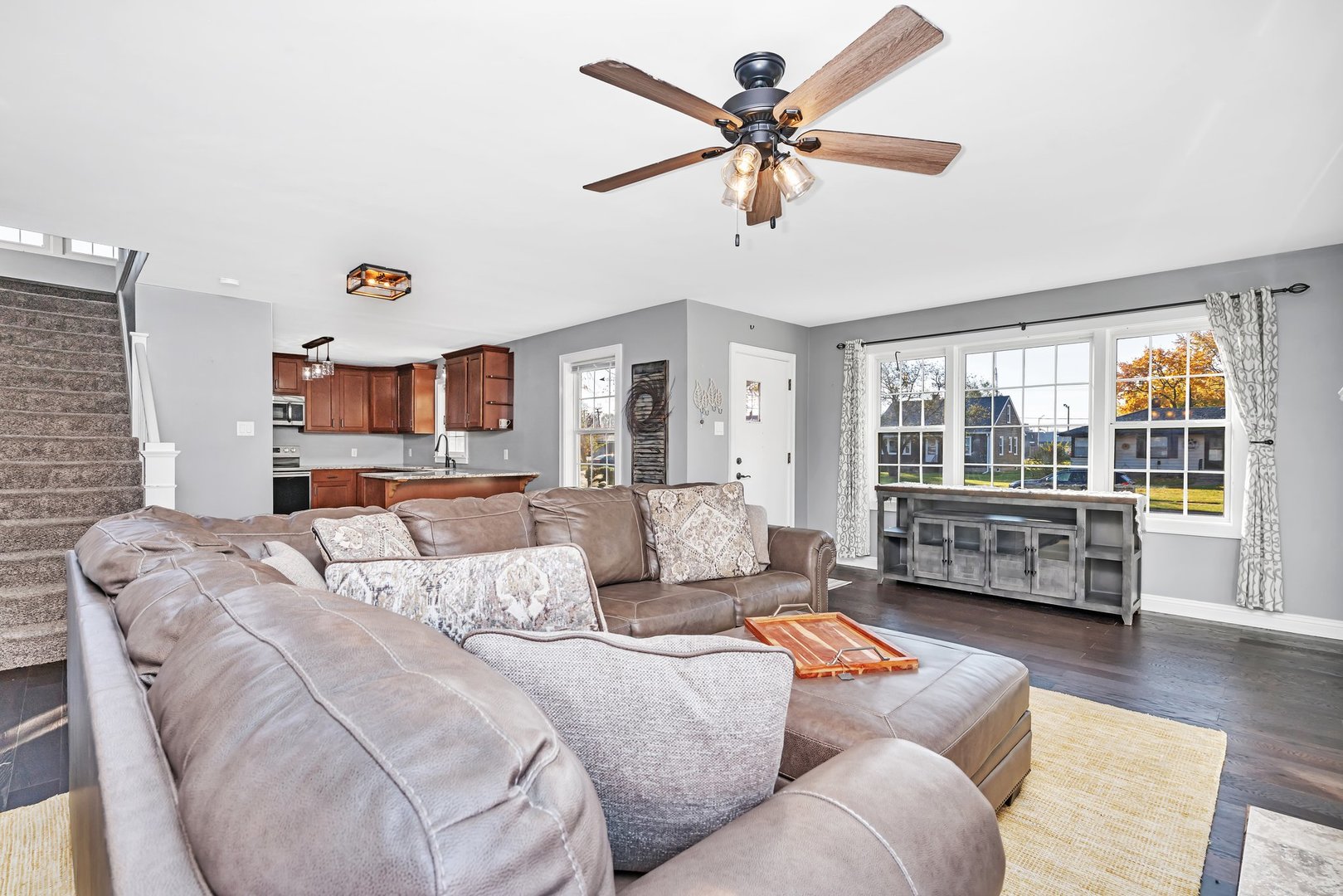 100 W 1st Street, Coal City, IL 60416