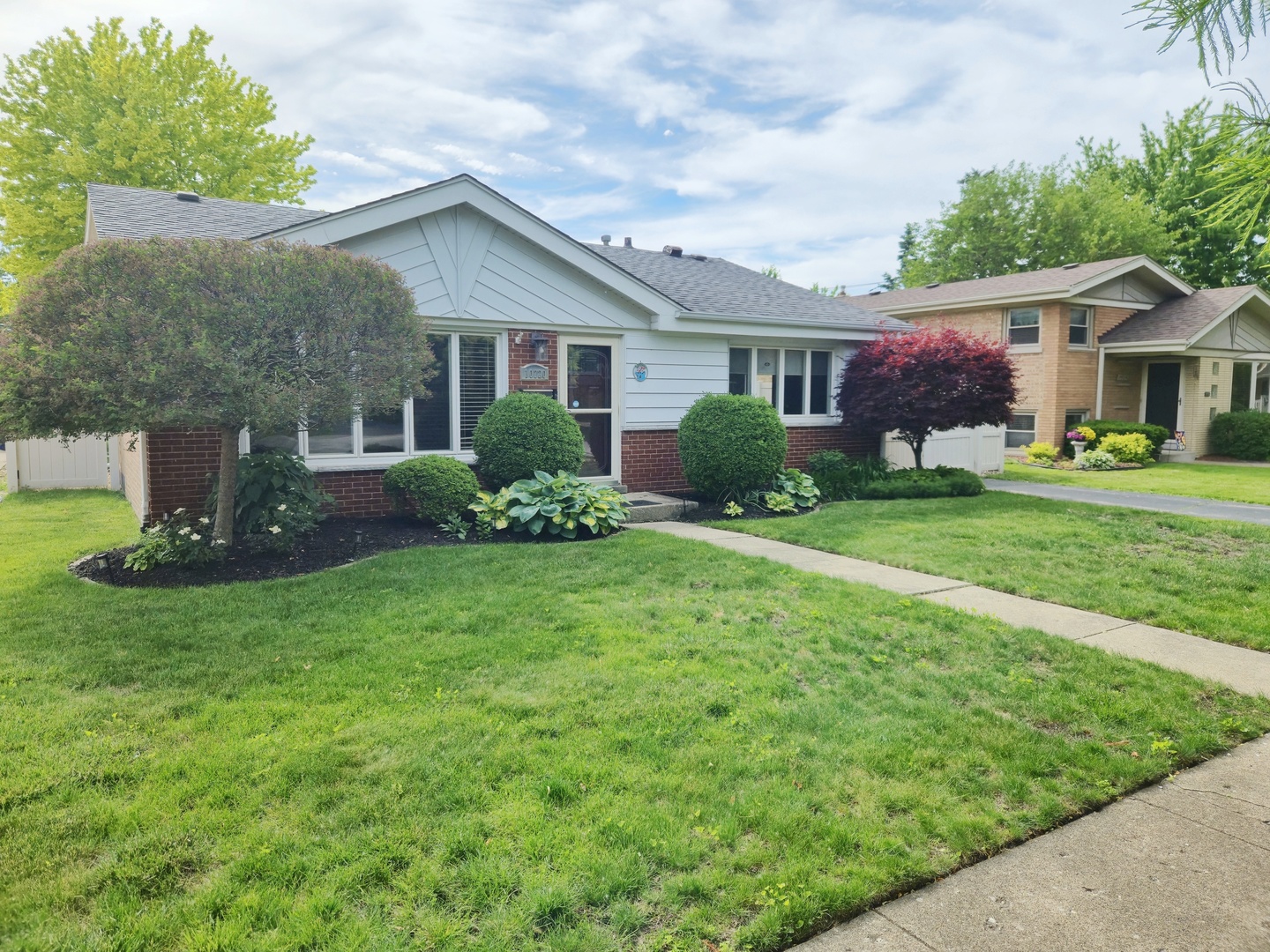 10720 S Lavergne Avenue, Oak Lawn, IL 60453