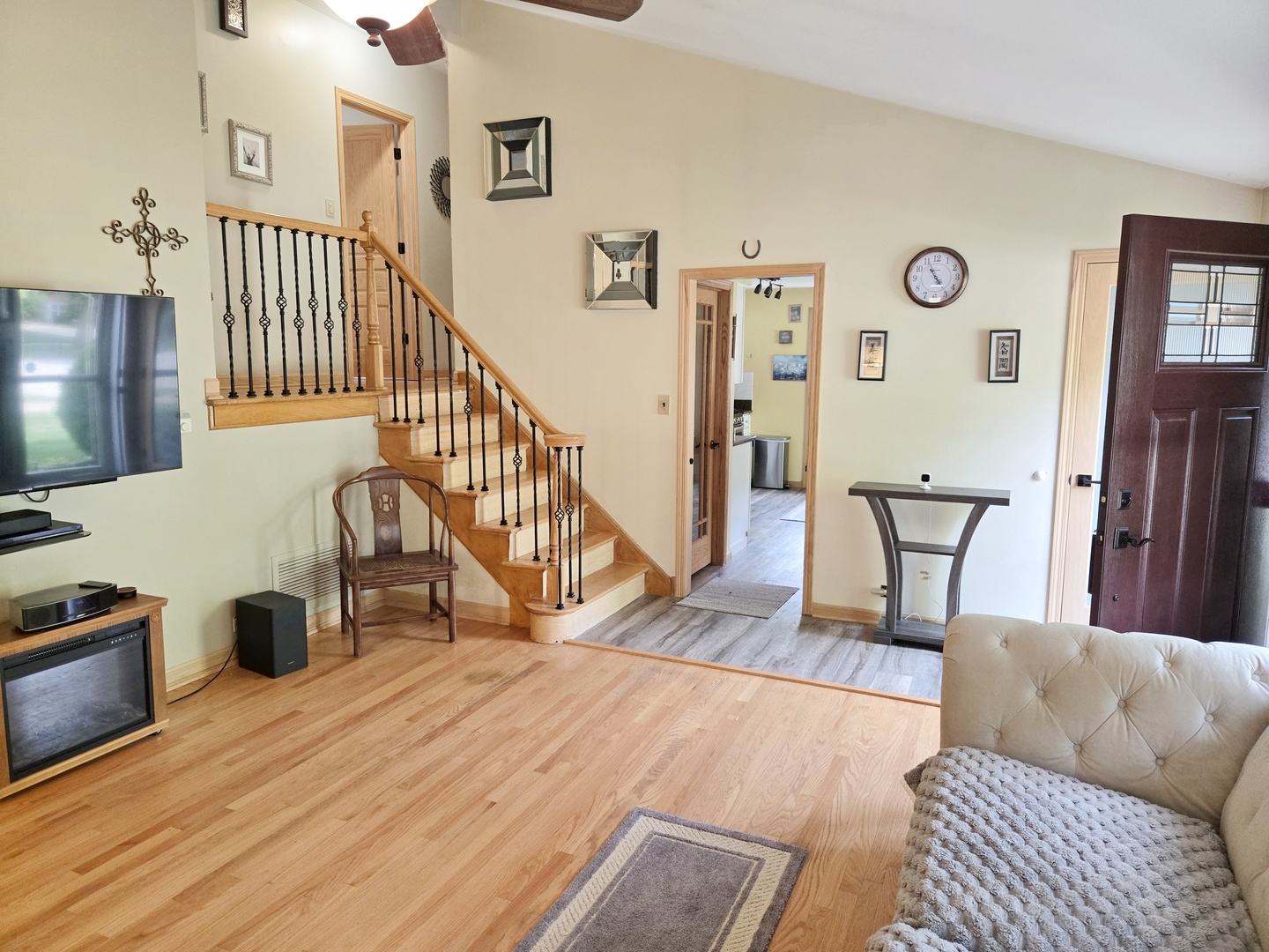 10720 S Lavergne Avenue, Oak Lawn, IL 60453