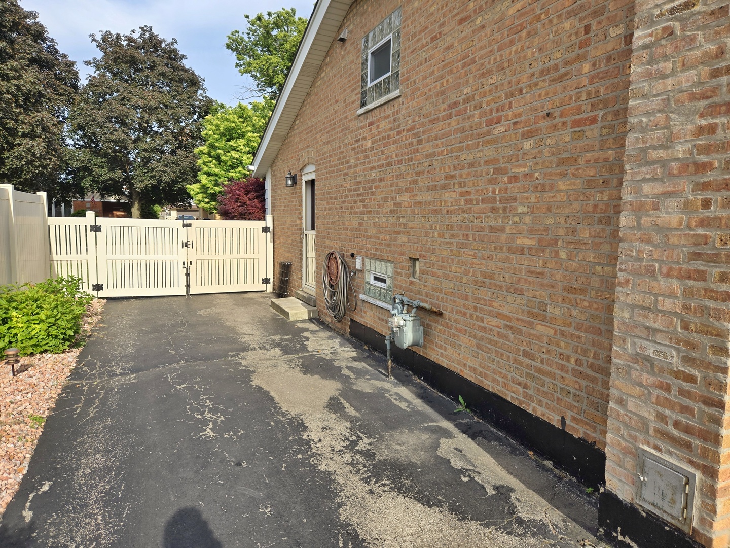 10720 S Lavergne Avenue, Oak Lawn, IL 60453