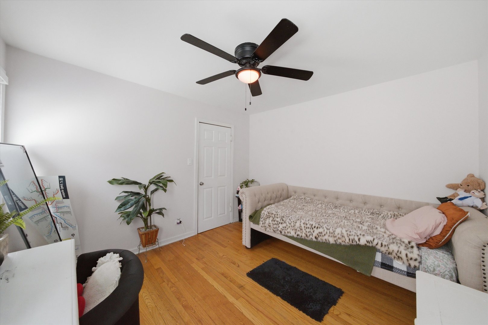 3448 W 73rd Street, Chicago, IL 60629